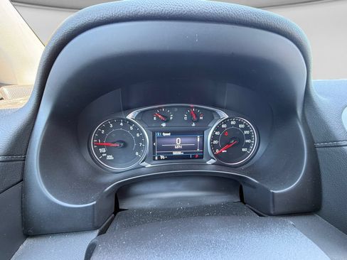 Used 2024 GMC Terrain SLE AWD/4WD image 13