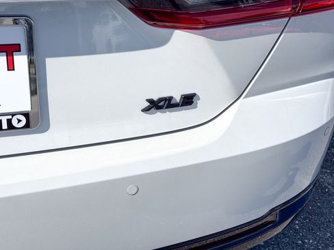 New 2026 Toyota Camry XLE image 7