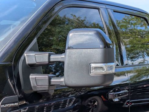Used 2025 Ford F250 Platinum AWD/4WD image 11