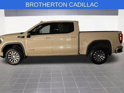 Used 2023 GMC Sierra 1500 AT4 w/ AT4 Premium Package AWD/4WD image 2