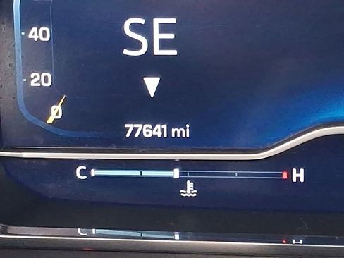 Used 2022 Chevrolet Tahoe LT w/ LT Signature Package image 21