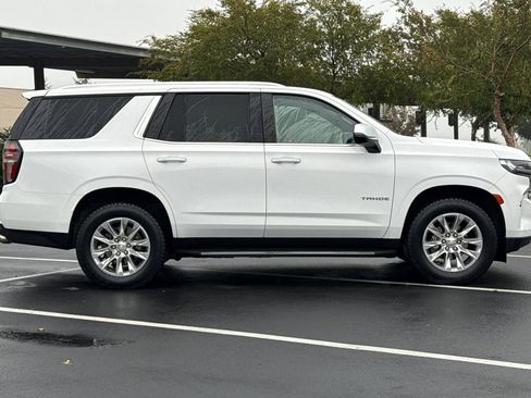Used 2024 Chevrolet Tahoe Premier image 3