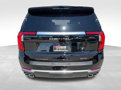 New 2026 GMC Yukon XL Denali w/ Denali Reserve Package AWD/4WD image 6
