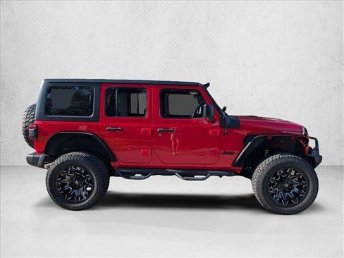 Used 2018 Jeep Wrangler Unlimited Sport S AWD/4WD image 4