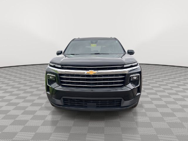 Certified 2026 Chevrolet Traverse LT w/ Driver Confidence Package FWD image 5