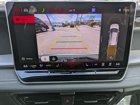 New 2026 Volkswagen Tiguan SE R-Line AWD/4WD image 23