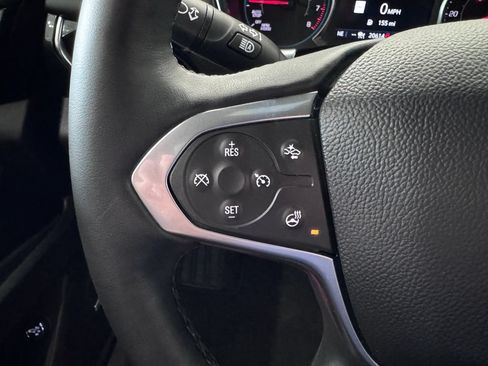 Used 2023 Chevrolet Traverse RS AWD/4WD image 15