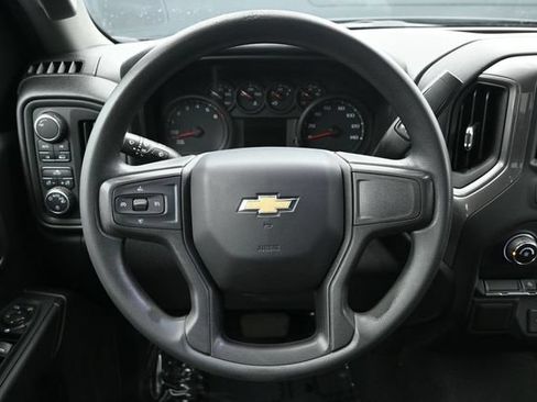 Used 2021 Chevrolet Silverado 1500 Custom AWD/4WD image 16