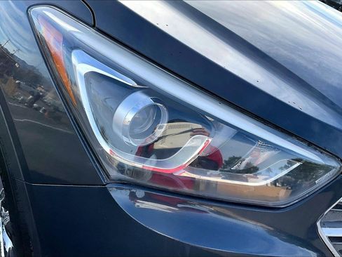 Used 2017 Hyundai Santa Fe Sport 2.0T image 27