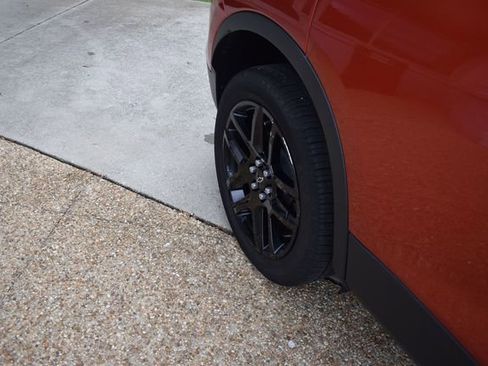 Used 2021 Chevrolet Blazer LT image 14