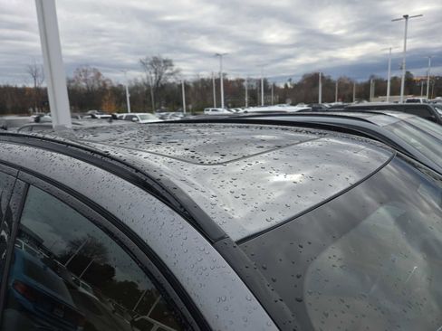 New 2026 BMW X5 xDrive40i w/ Executive Package image 3