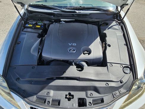Used 2013 Lexus IS 250 image 18