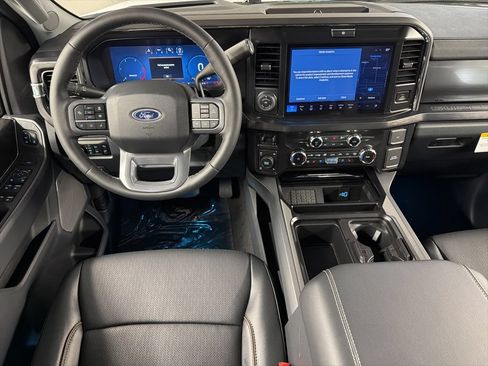 New 2026 Ford F250 Lariat w/ Black Appearance Package AWD/4WD image 8