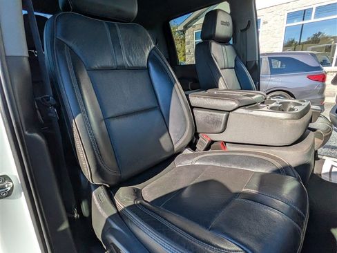 Used 2021 Chevrolet Silverado 2500 LT w/ Z71 Off-Road Package image 22