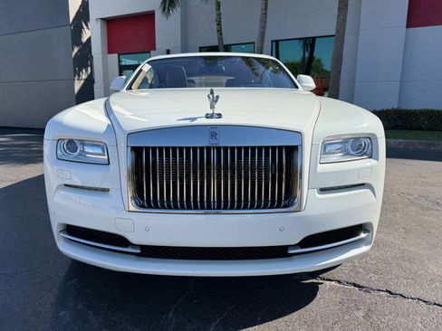 Used 2014 Rolls-Royce Wraith image 8