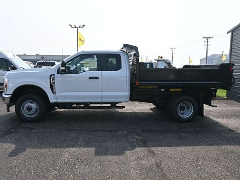 New 2025 Ford F350 XL w/ XL Chrome Package image 5