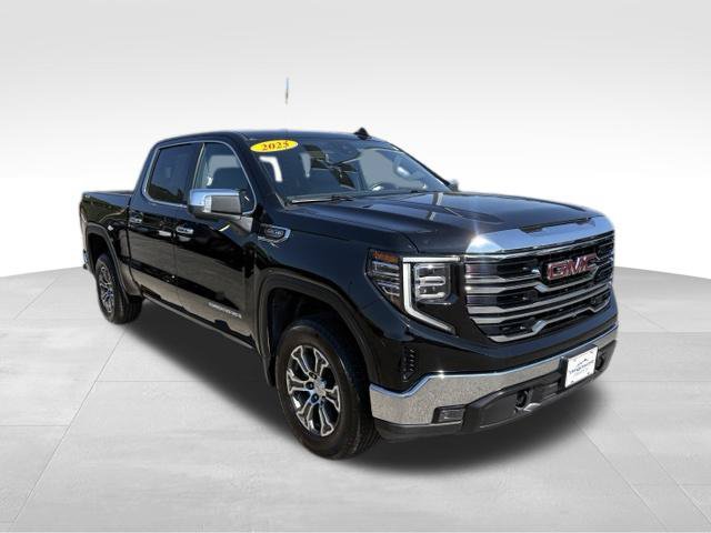 Used 2025 GMC Sierra 1500 SLT AWD/4WD image 8