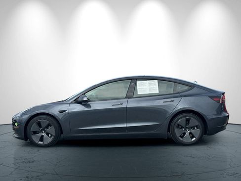 Used 2023 Tesla Model 3 Standard Range image 7
