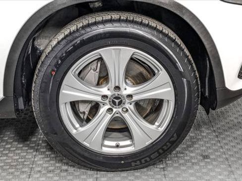 Used 2017 Mercedes-Benz GLC 300 image 32