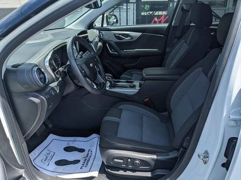 Used 2024 Chevrolet Blazer LT w/ Convenience Package FWD image 7