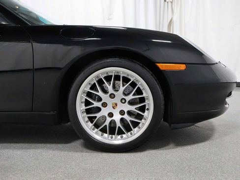Used 2001 Porsche 911 Carrera 4 AWD/4WD image 11