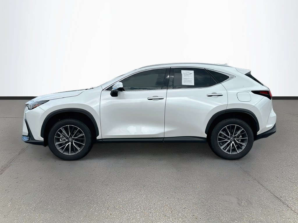 Used 2024 Lexus NX 250 FWD w/ Towing Package (2000 Lbs) image 4