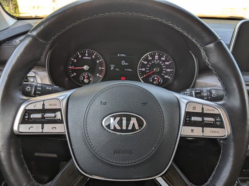 Certified 2020 Kia Telluride EX image 25