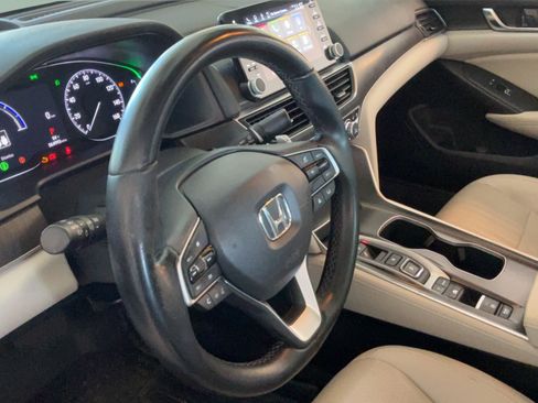 Used 2021 Honda Accord Touring image 21