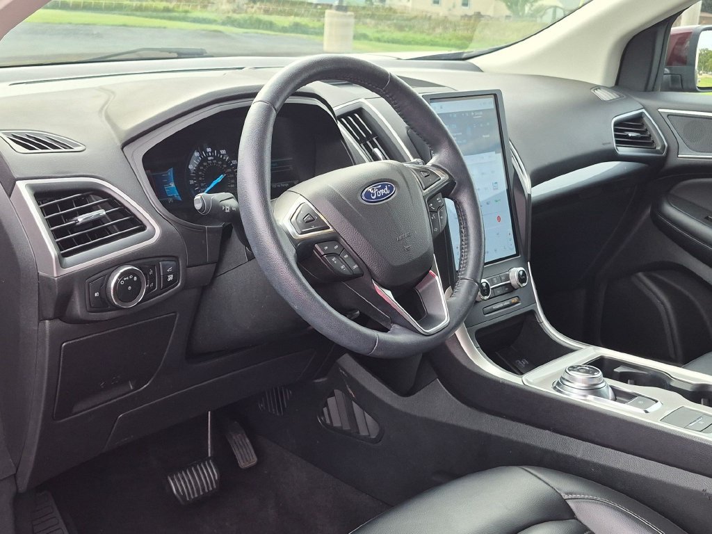 Used 2023 Ford Edge SEL w/ Convenience Package AWD/4WD image 9