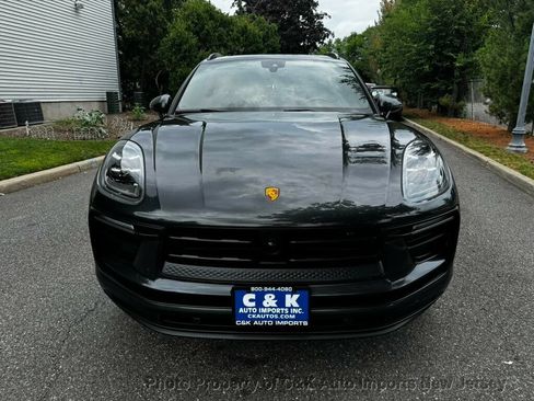 Used 2022 Porsche Macan AWD/4WD image 8