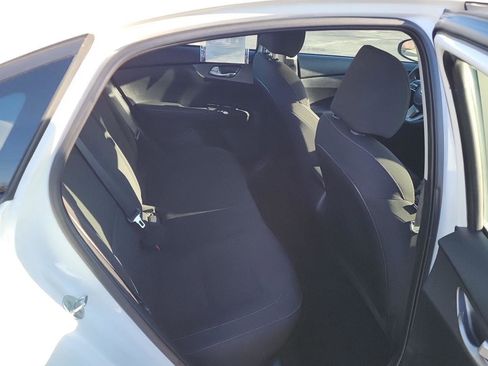 Used 2020 Kia Forte LXS image 22