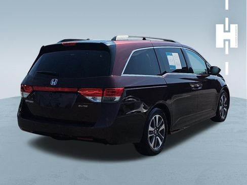 Used 2016 Honda Odyssey Touring image 4