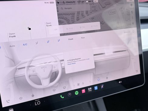 Used 2023 Tesla Model Y Long Range AWD/4WD image 50
