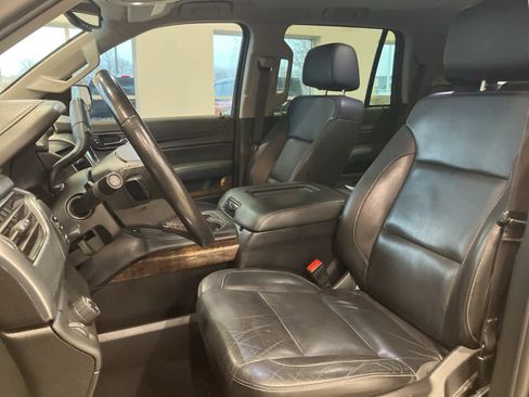 Used 2019 Chevrolet Tahoe LT image 10