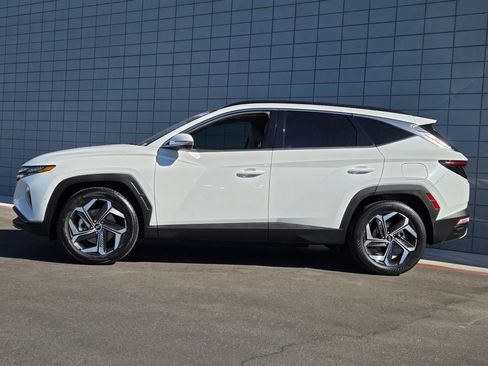 Used 2022 Hyundai Tucson Limited FWD image 2