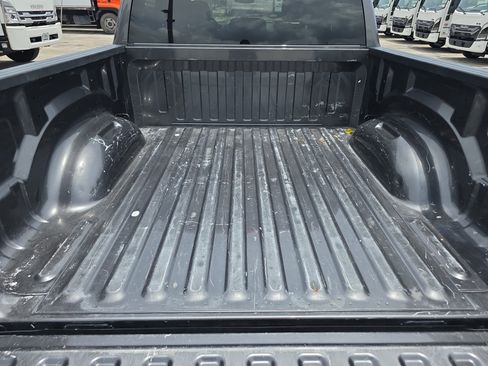 Used 2024 RAM 1500 Laramie RWD image 11