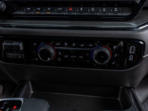 Used 2024 Chevrolet Silverado 1500 ZR2 w/ ZR2 Bison Edition image 24