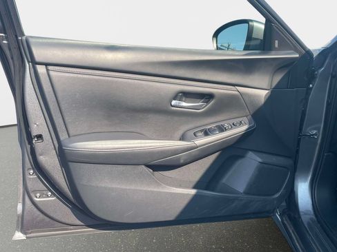 Used 2023 Nissan Sentra SV FWD image 15