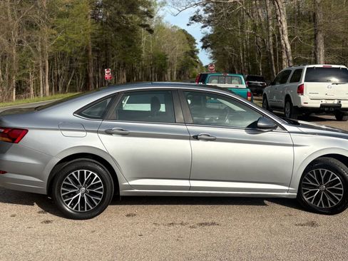 Used 2019 Volkswagen Jetta SE image 57
