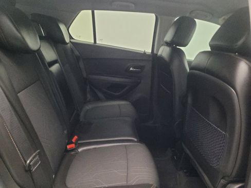 Used 2020 Chevrolet Trax LT w/ Driver Confidence Package image 19