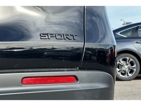 Used 2024 Honda HR-V Sport image 52