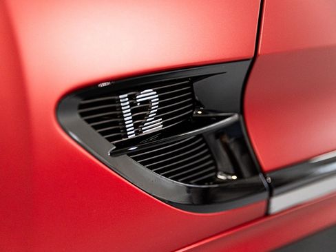 Used 2024 Bentley Continental GT Speed image 17