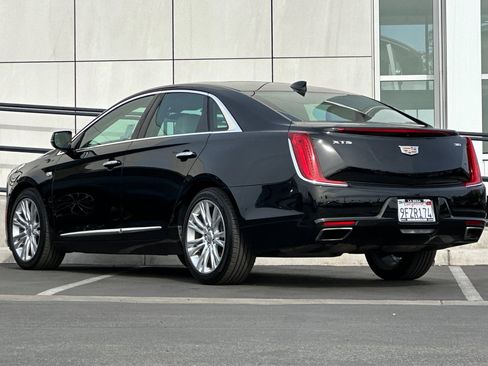 Used 2019 Cadillac XTS Luxury image 5
