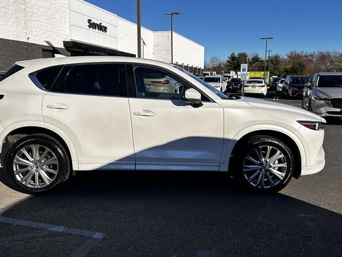 Certified 2023 MAZDA CX-5 Signature image 13