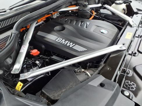Used 2025 BMW X5 xDrive50e image 29