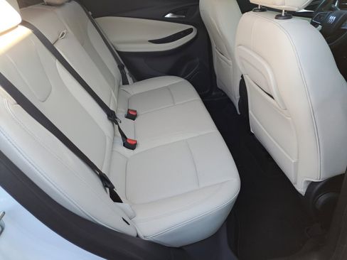 Certified 2025 Buick Encore GX Sport Touring w/ Advanced Technology Package image 14