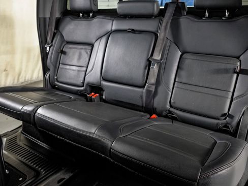 Used 2021 GMC Sierra 2500 Denali w/ Denali Ultimate Package image 34