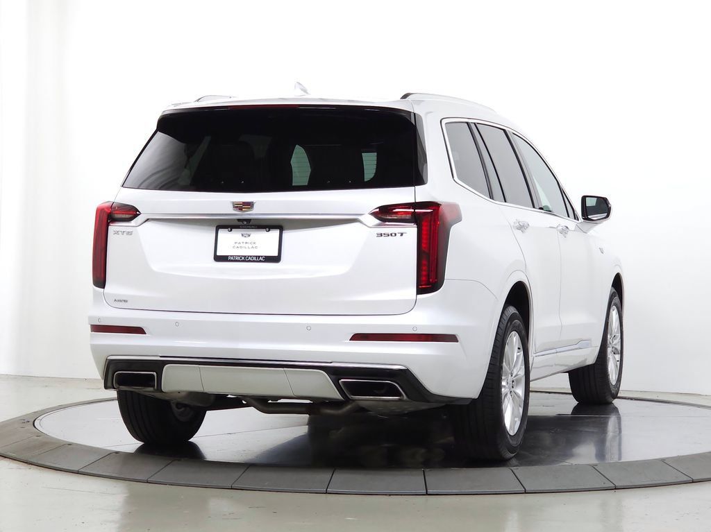 Certified 2024 Cadillac XT6 Luxury AWD/4WD image 8