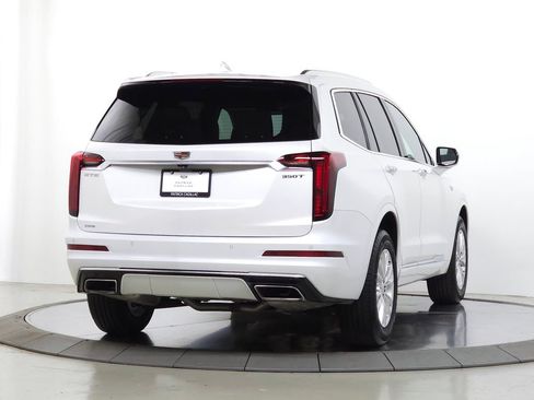 Certified 2024 Cadillac XT6 Luxury AWD/4WD image 8