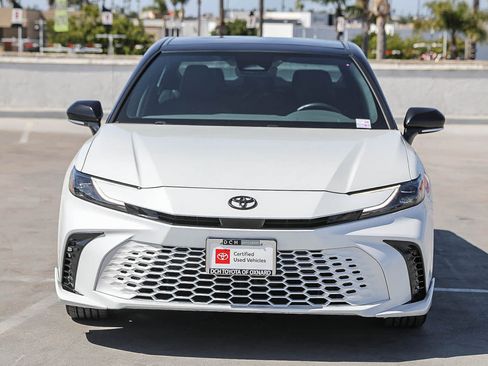 Certified 2025 Toyota Camry XSE FWD image 4